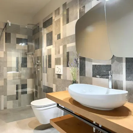 Modern Lukas With Pool In Vizinada Villa Vranje Selo
